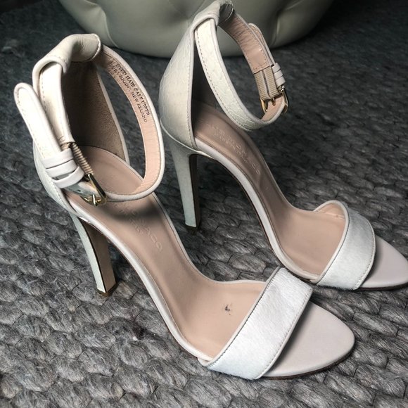 Club Monaco Vero Cuoio Pony Hair AnkleStrap S - Picture 2 of 6